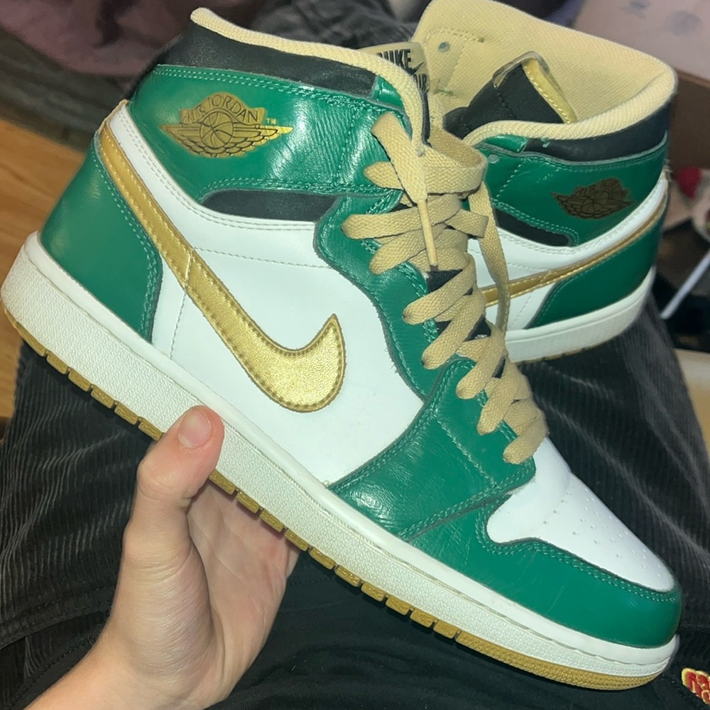 Jordan One Og Celtics size 10.5 used no box